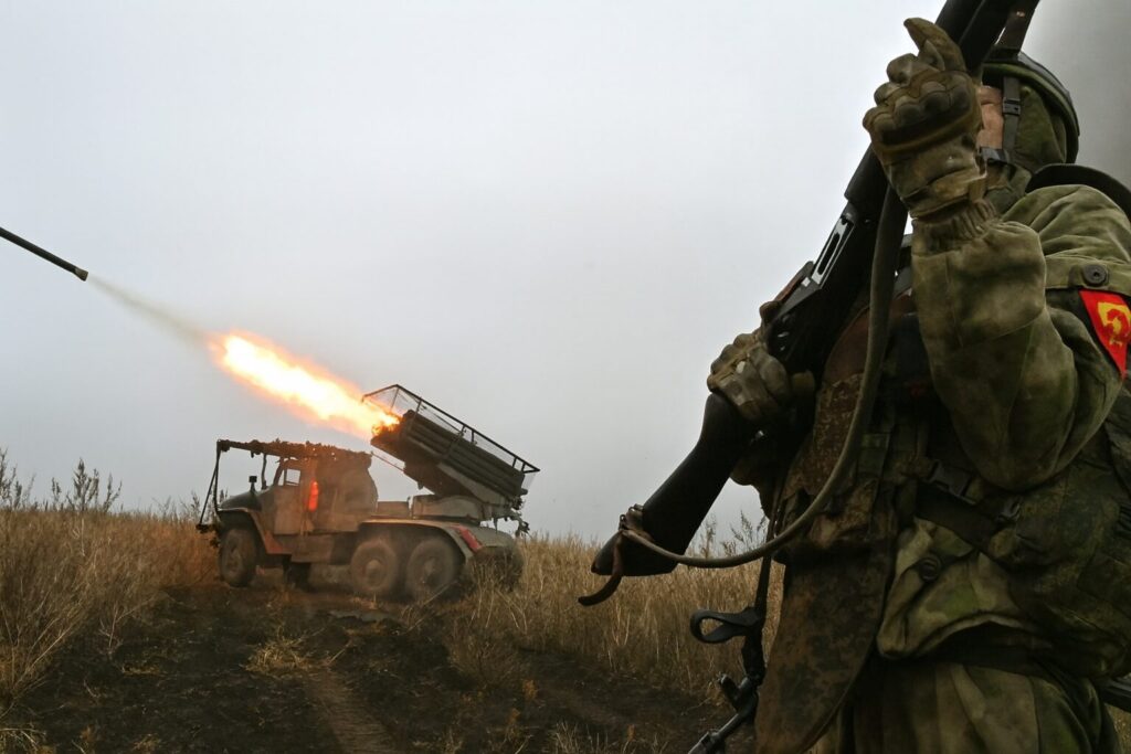 Russian Forces Liberate Pleshcheyevka in Donbass - MoD