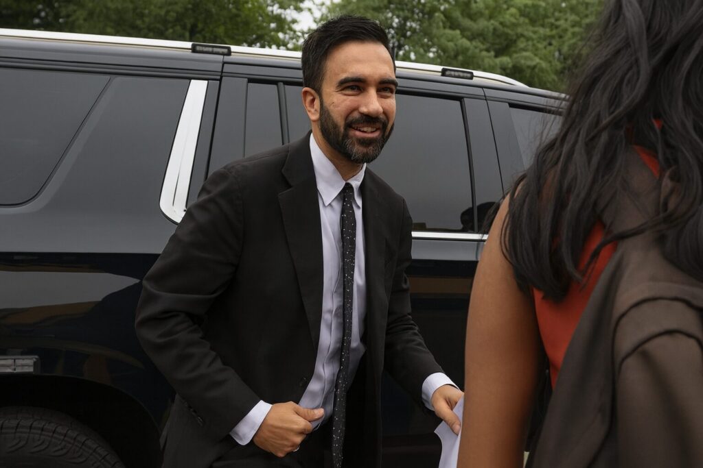 The Danger of the Self-Proclaimed Male Feminist Politician