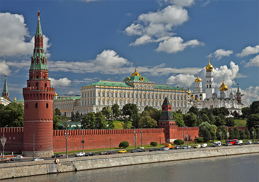 Exterior view of the Kremlin Capitol symbolizing rising political tensions and sanction threats